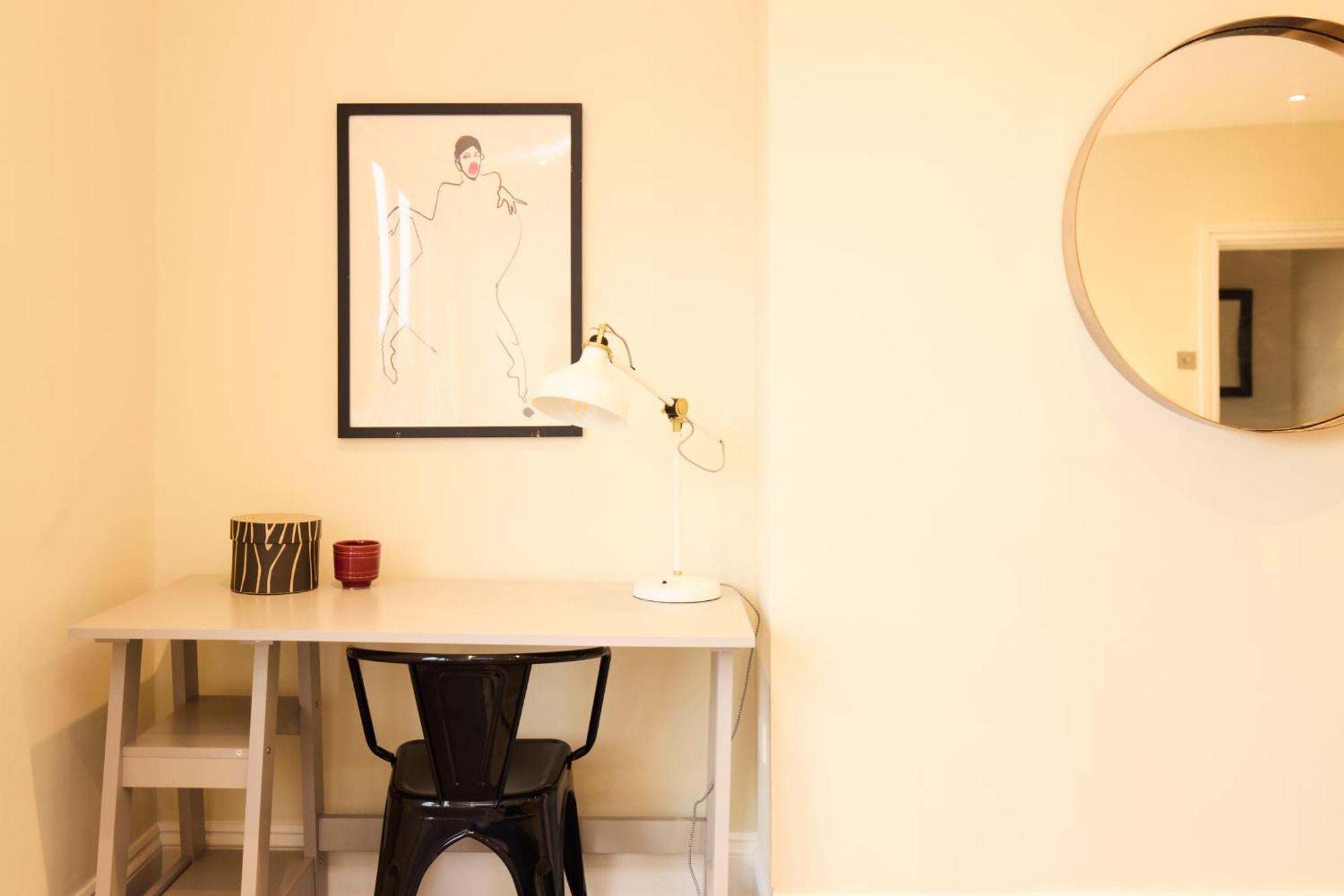 The Peckham Hideaway - Bright 3Bdr Flat Apartamento Londres Exterior foto